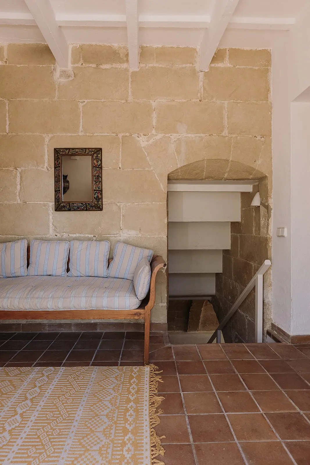 entrée mur en pierre finca du 19e siècle rénovée maison Minorque