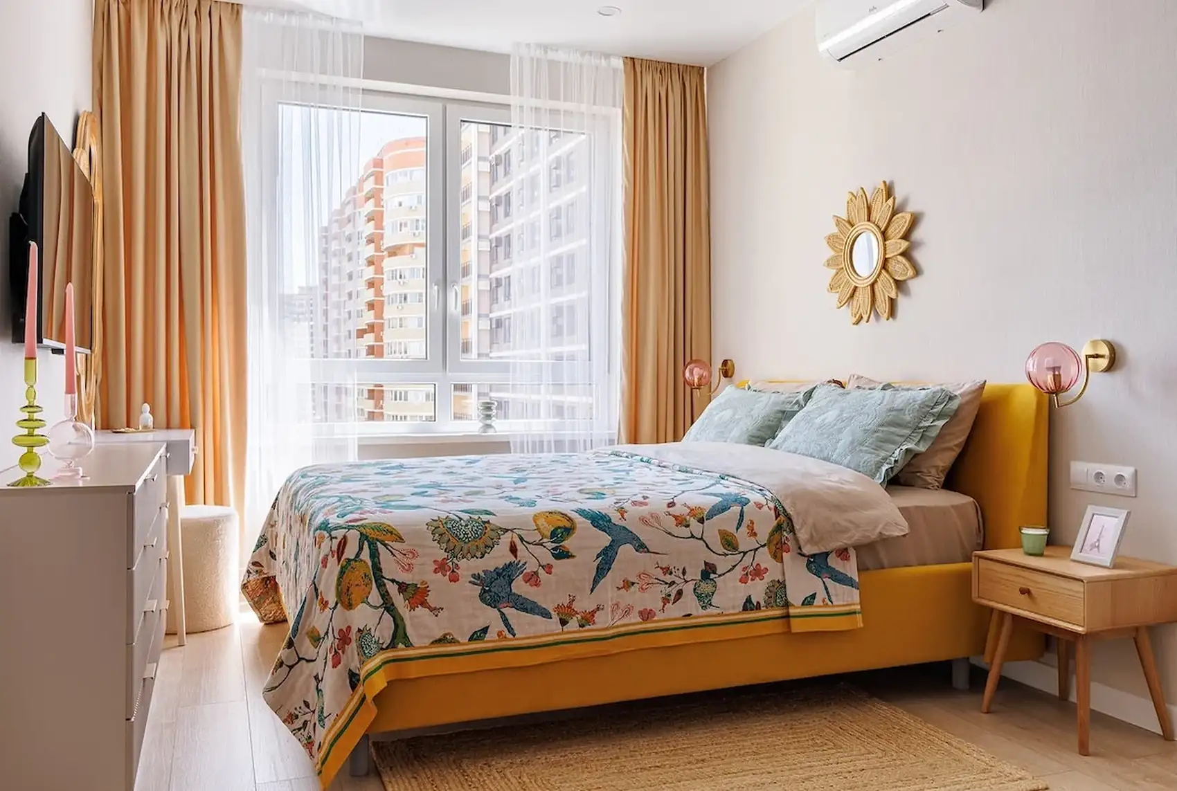 espace chambre dans studio 26m2 décoration contemporaine et colorée