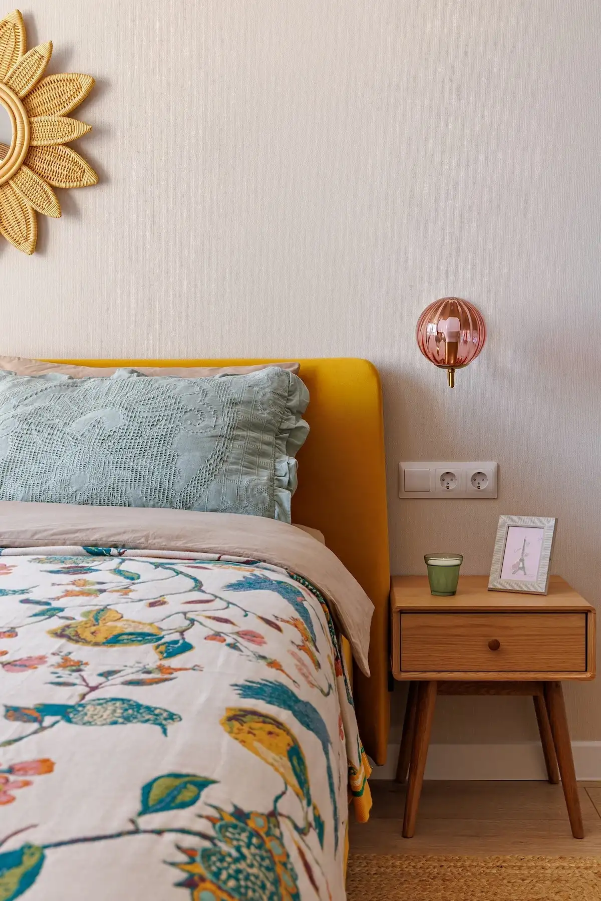 chambre dans studio 26m2 décoration contemporaine et colorée