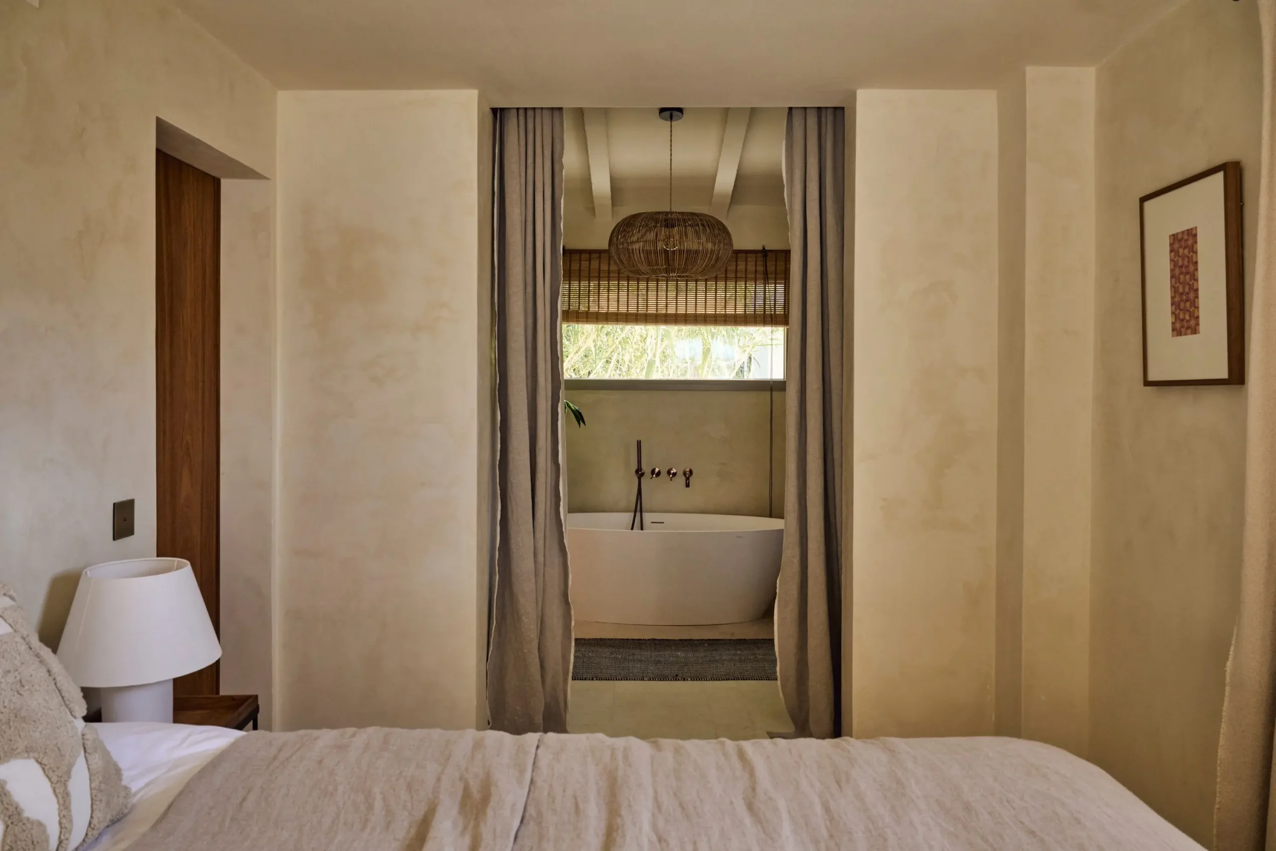 chambre avec salle de bain maison Minorque vue mer chambre avec salle de bain maison Minorque vue mer