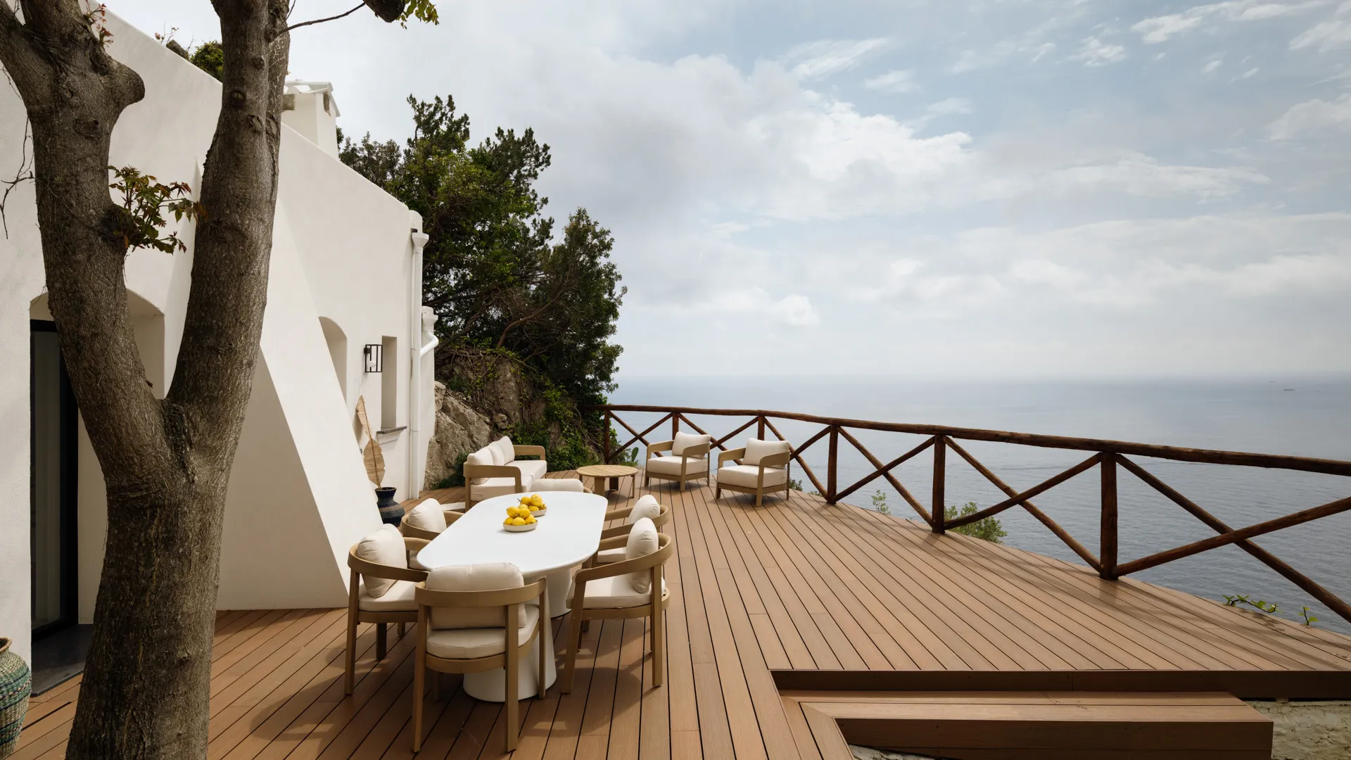terrasse vue sur la mer maison côte almafitaine décoration contemporaine