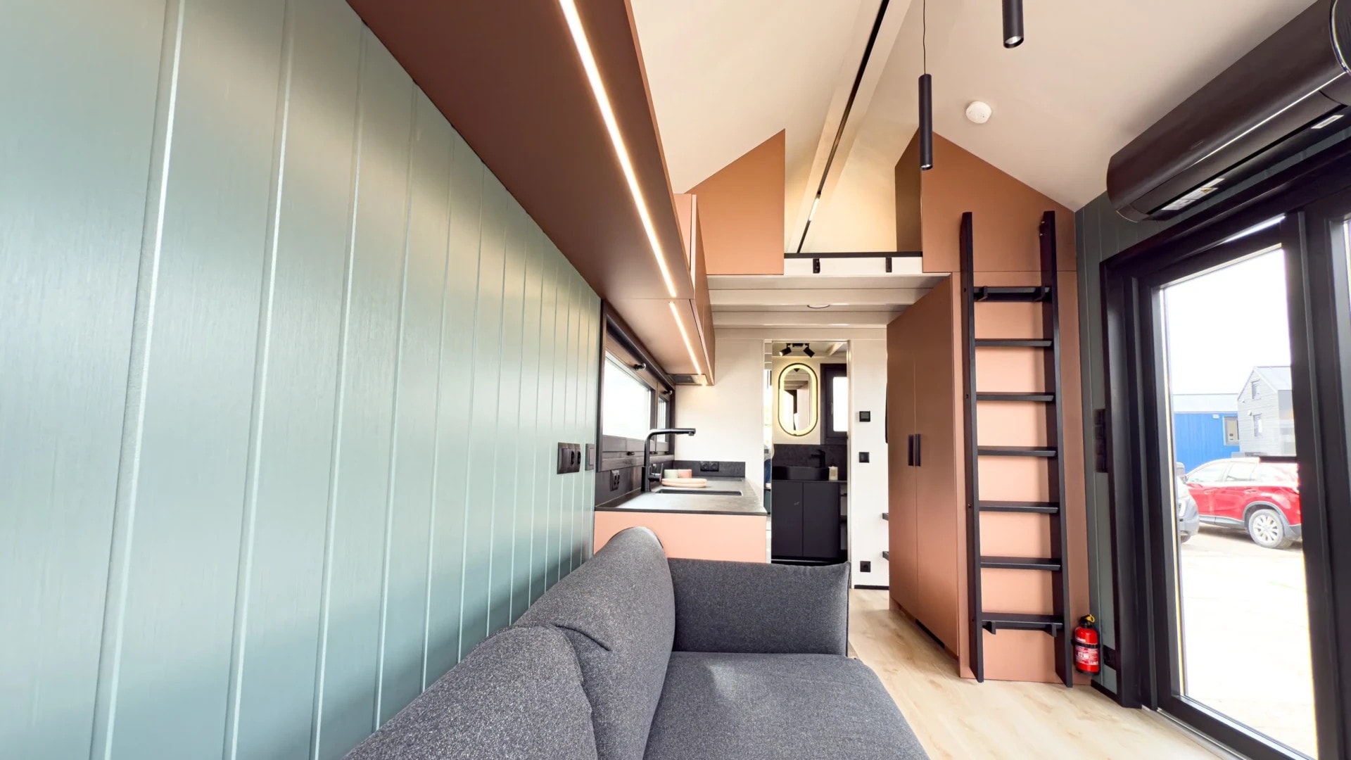 tiny house européenne de 16m2 Sunrise Prestige par Mobi House tiny house européenne de 16m2 Sunrise Prestige par Mobi House