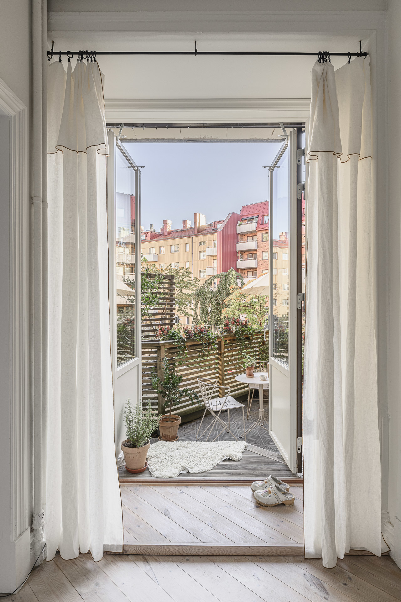 salon avec terrasse