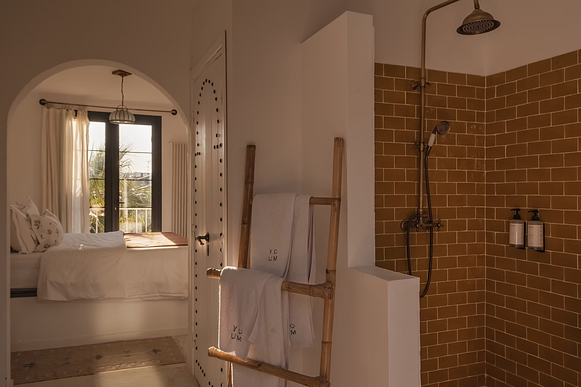 bedroom and bathroom Casa Youm Marseille with pool and sea view