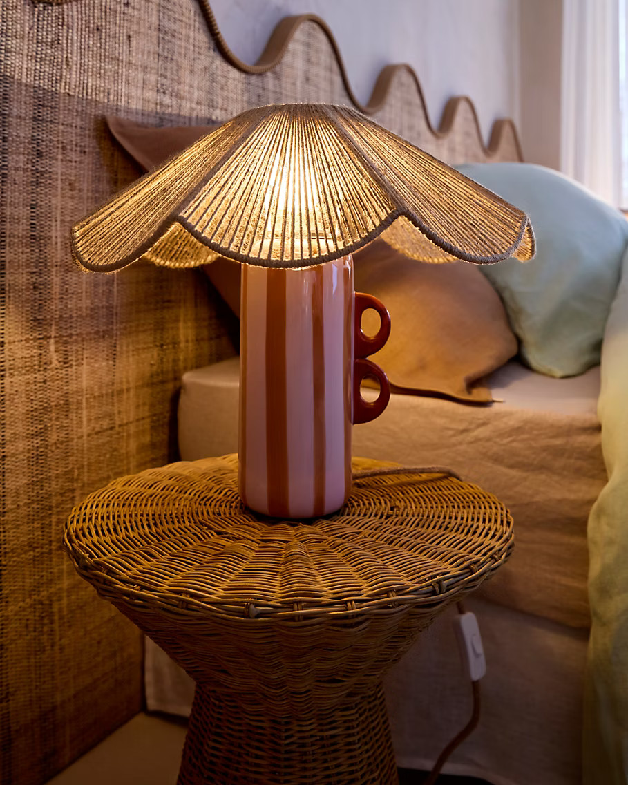 lampe pied rayé collaboration Castorama x Maison Paloma lampe pied rayé collaboration Castorama x Maison Paloma