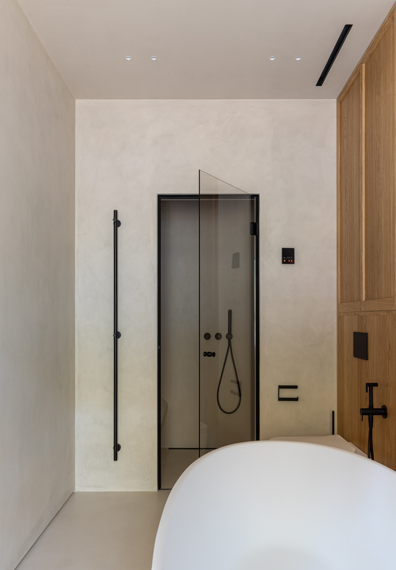 salle de bain design avec douche décoration contemporaine neutre