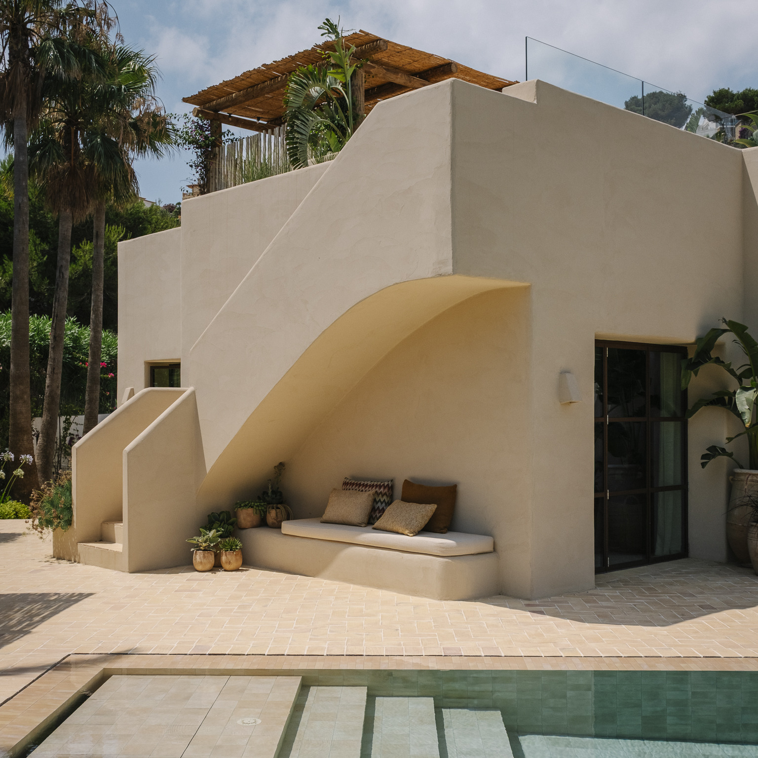 villa méditerranéenne contemporaine et passive avec piscine villa méditerranéenne contemporaine et passive avec piscine