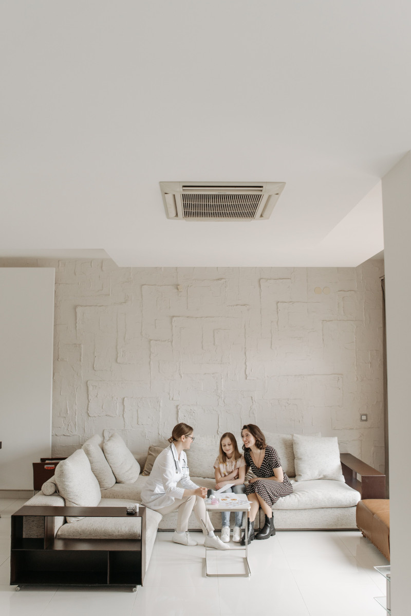 salon avec climatisation réversible gainable