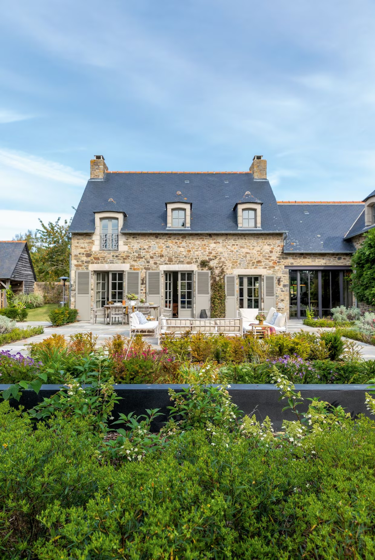 maison rénovée Bretagne décoration contemporaine
