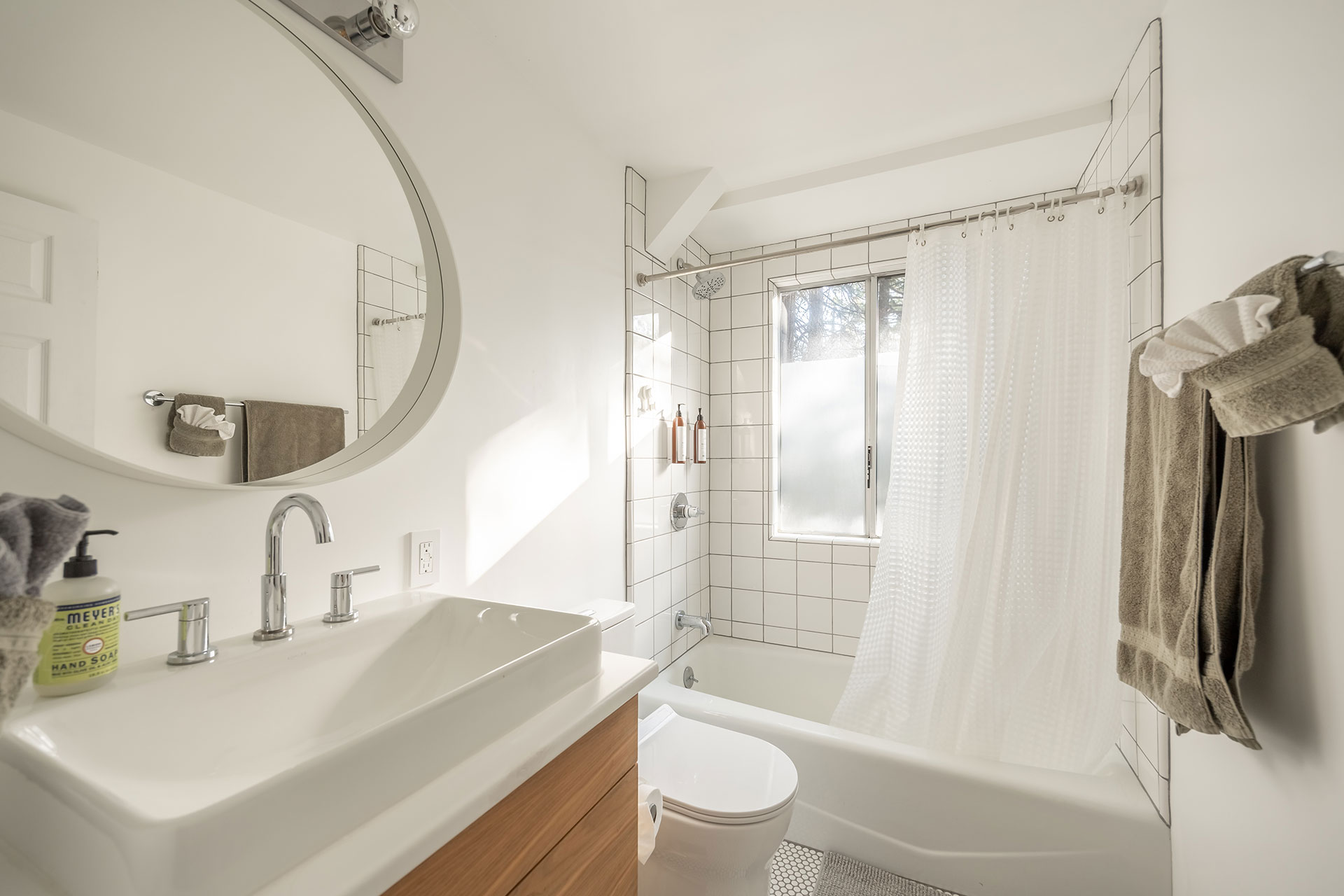 salle de bain décoration contemporaine maison A-Frame Californie salle de bain décoration contemporaine maison A-Frame Californie