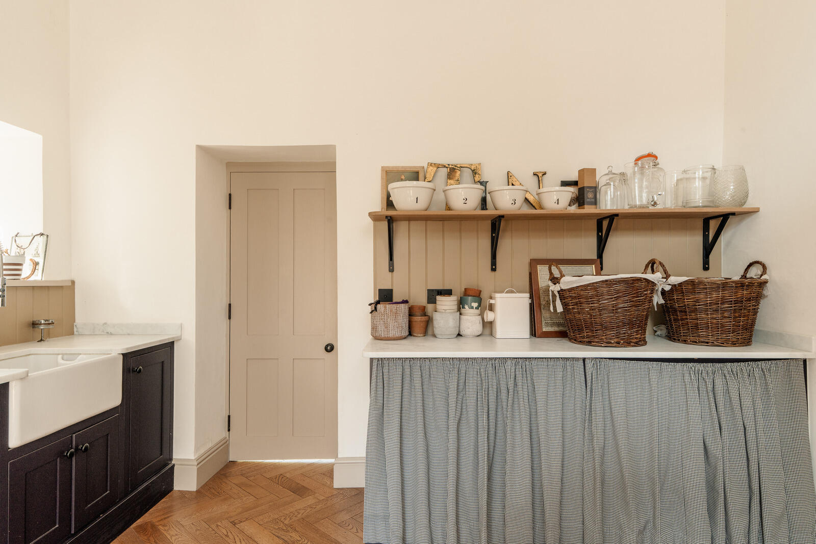 pantry country style