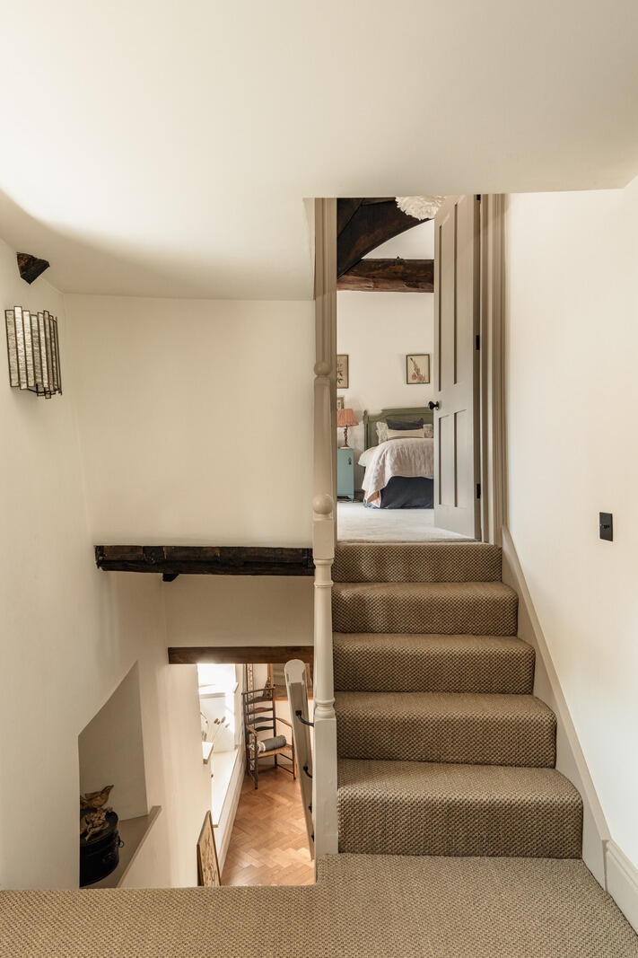 stairs to bedroom