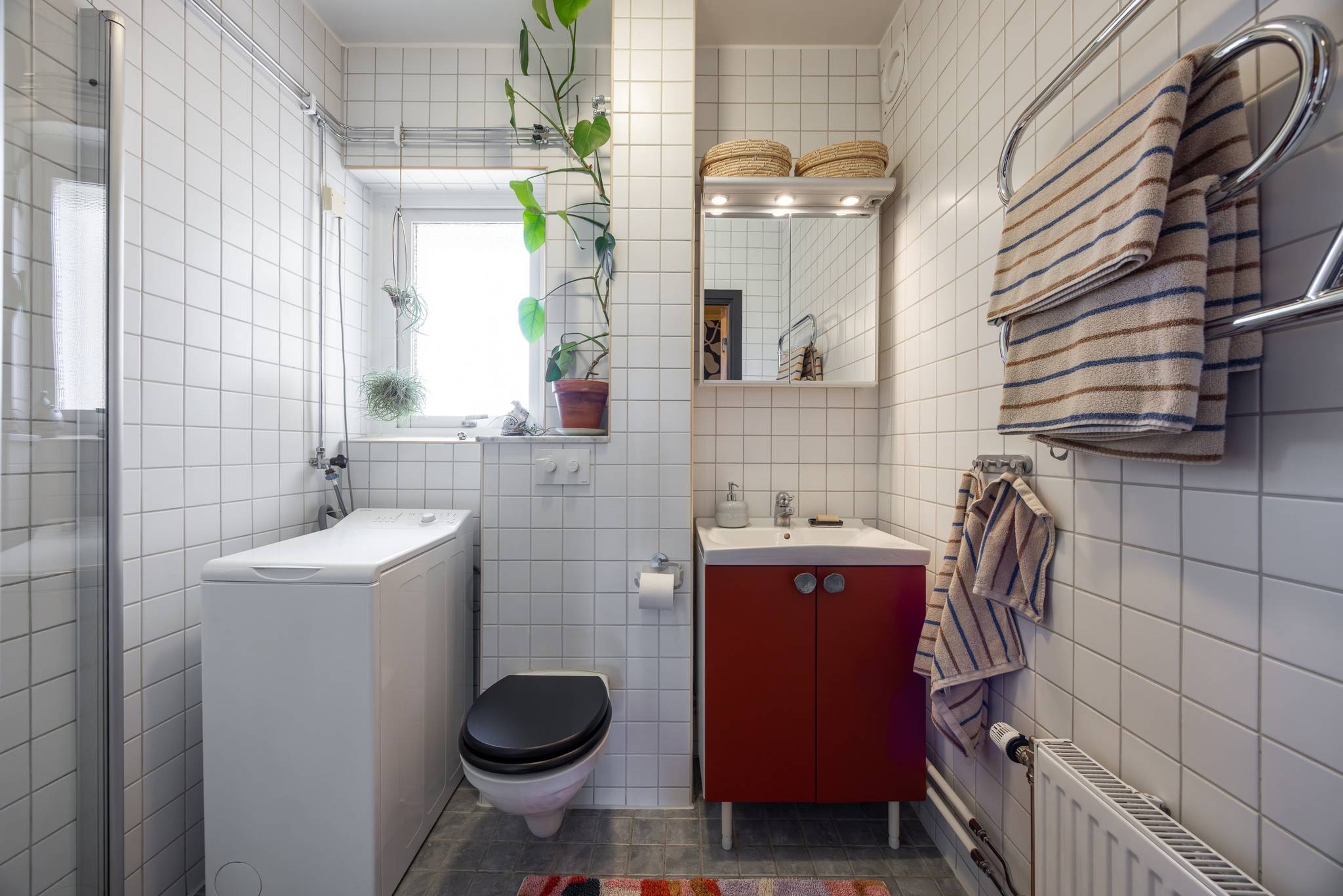 salle de bain blanche et rouge salle de bain blanche et rouge