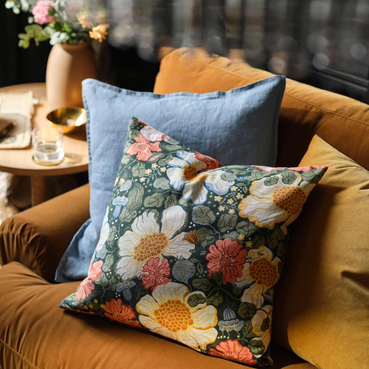coussin fleuri coussin fleuri