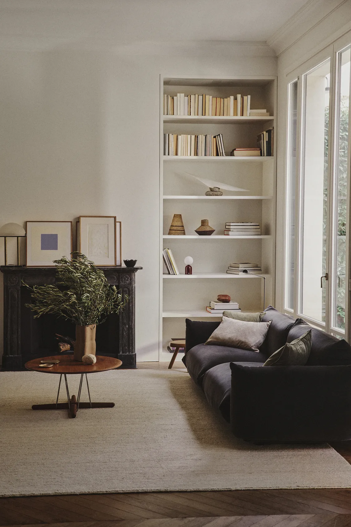 salon décoration contemporaine et intemporelle tons neutres collection Lefties pour la maison rentrée 2026