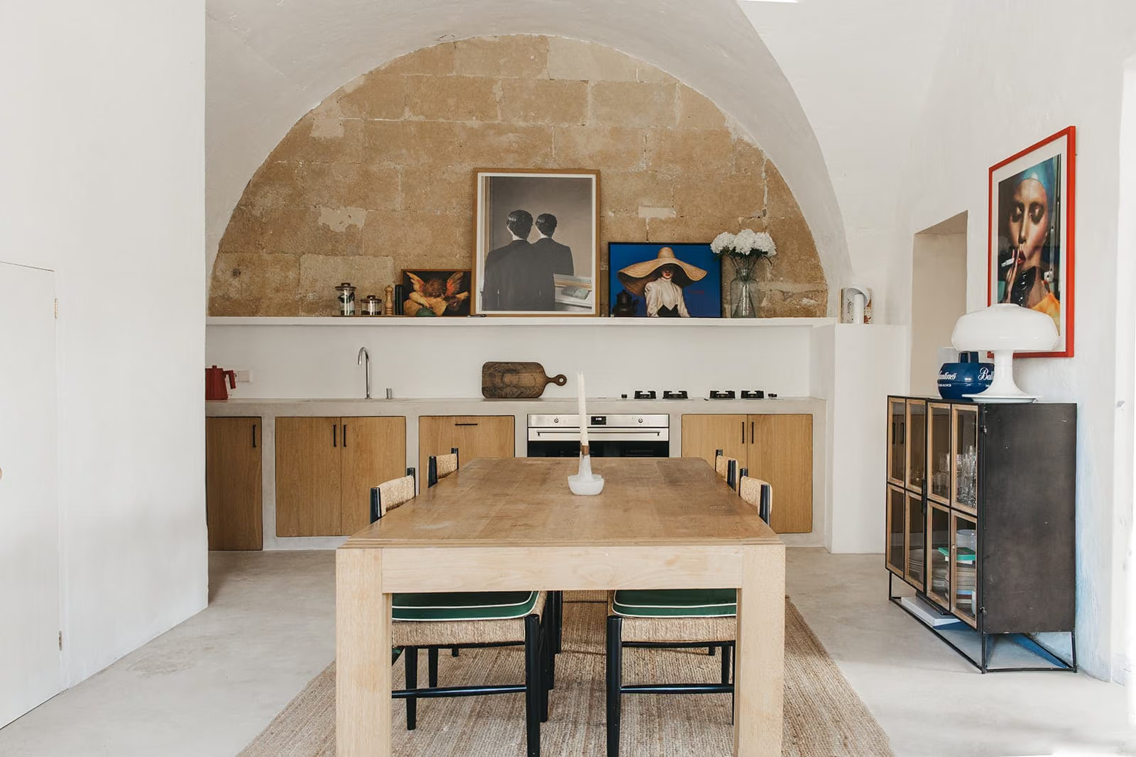 cuisine et salle à manger maison de ville à Minorque cuisine et salle à manger maison de ville à Minorque