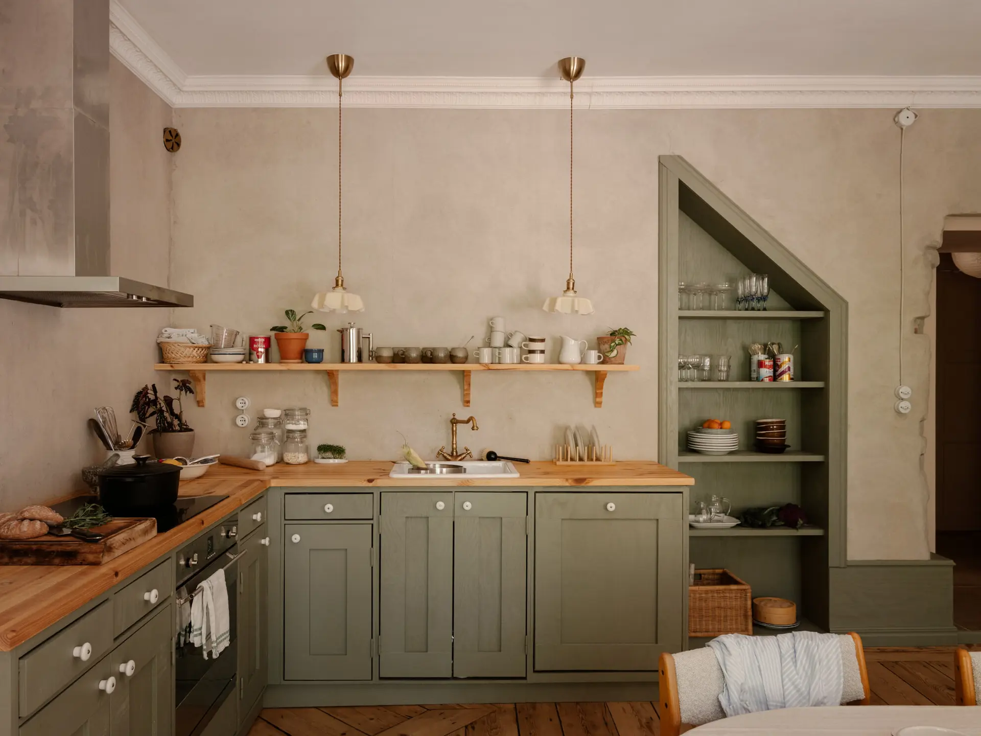 sage green shaker style kitchen 56sqm apartement Scandinavian decor