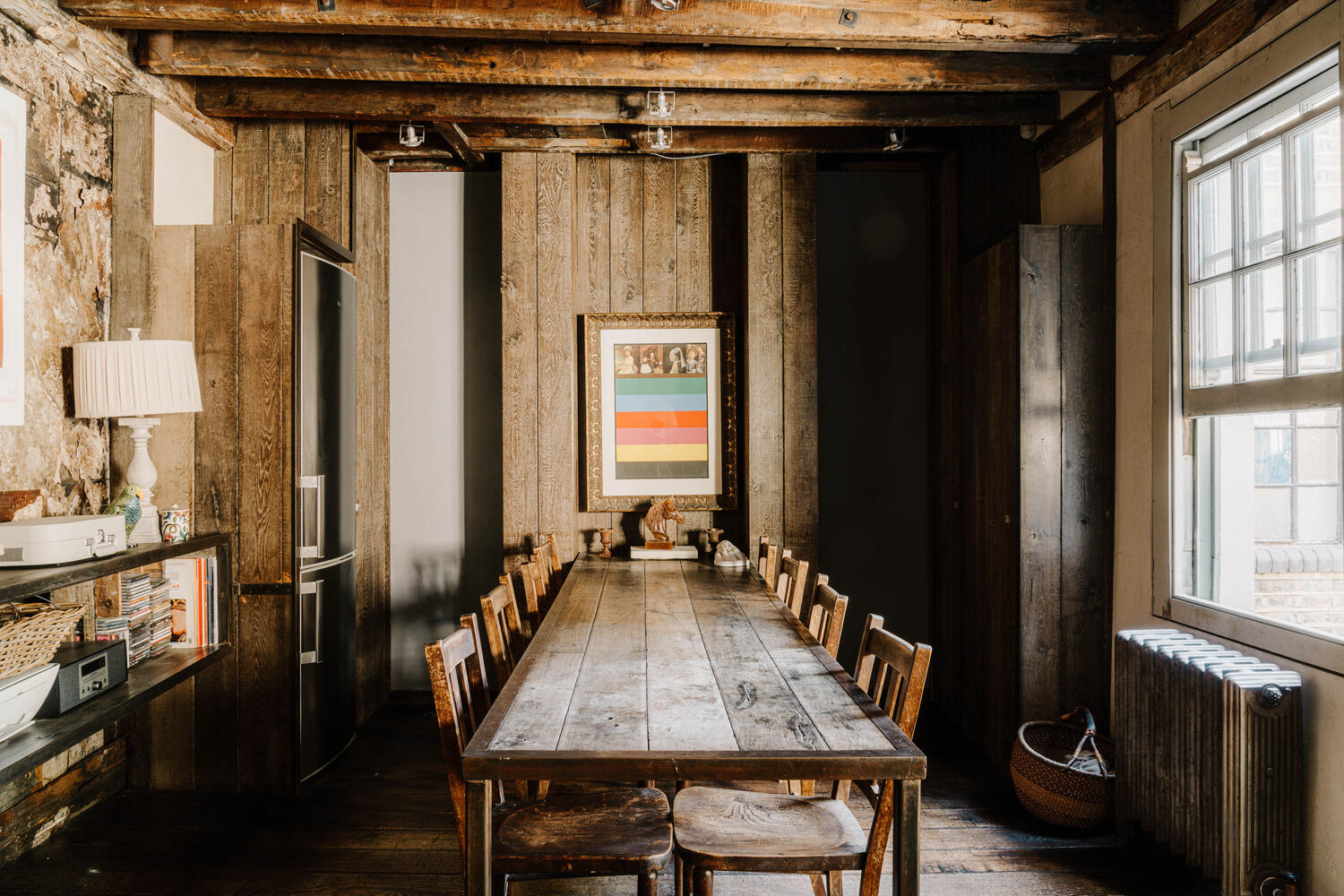 salle à manger dans cuisine décoration vintage et rustique maison géorgienne Londres