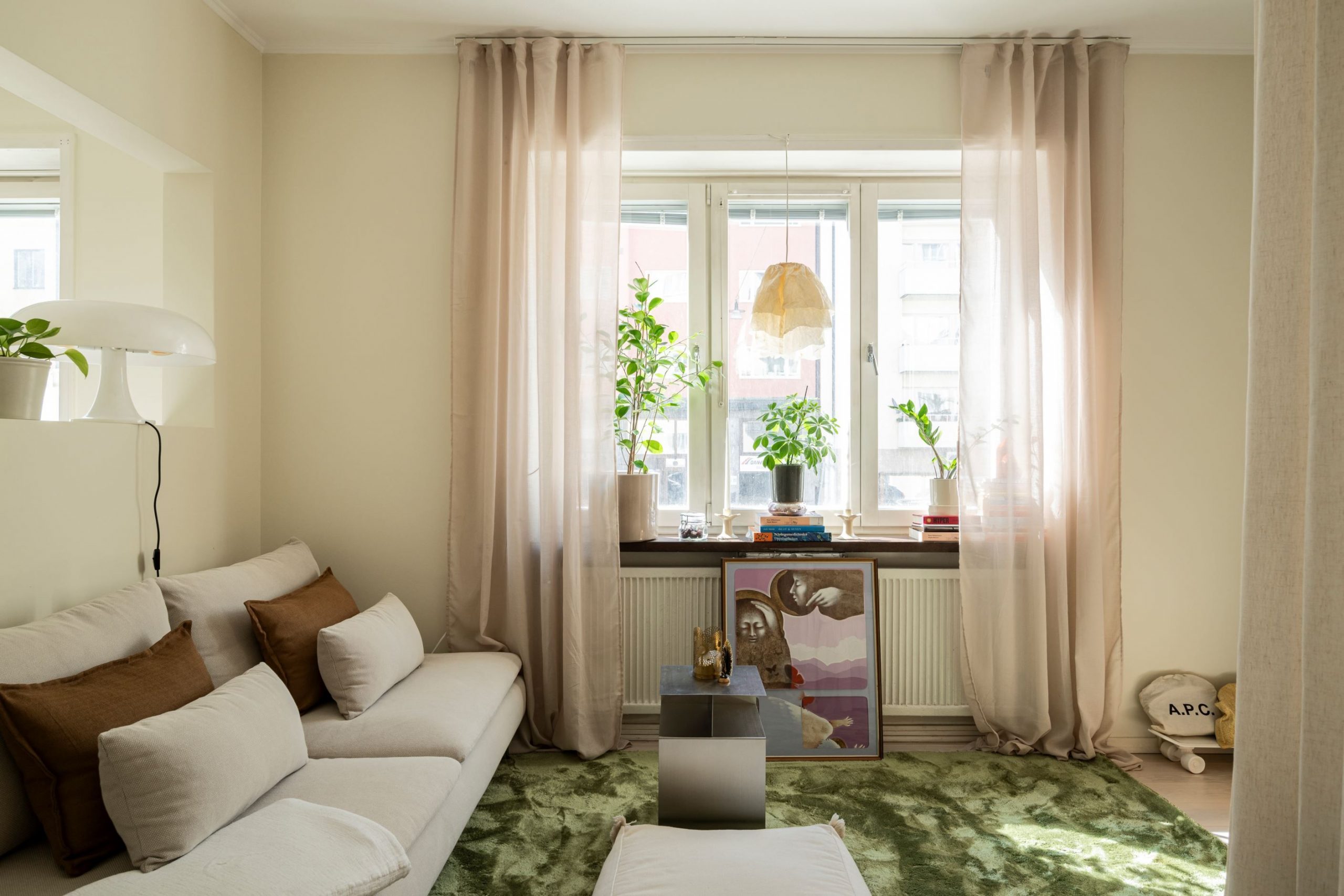 salon avec coin chambre séparé par un rideau studio de 33m2 ancien décoration scandinave salon avec coin chambre séparé par un rideau studio de 33m2 ancien décoration scandinave