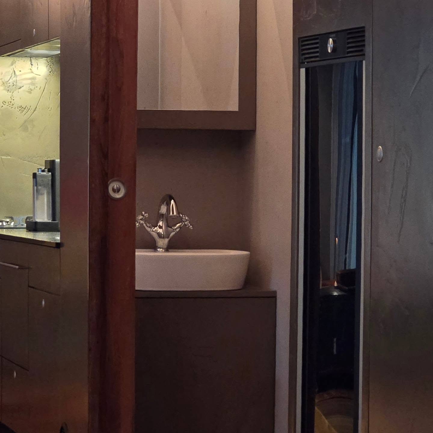 interior tiny house Hermitainer Flexicub