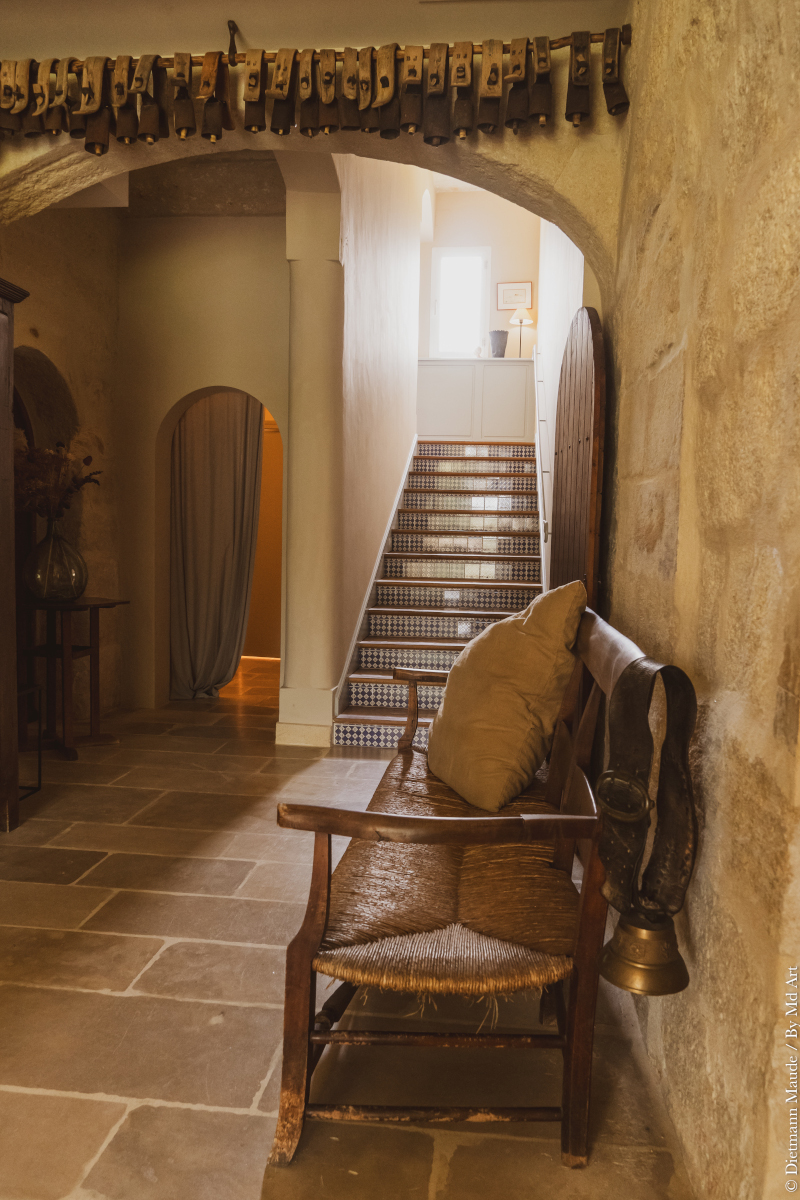 entryway rustic chic decor Mas de Peint Camargue France