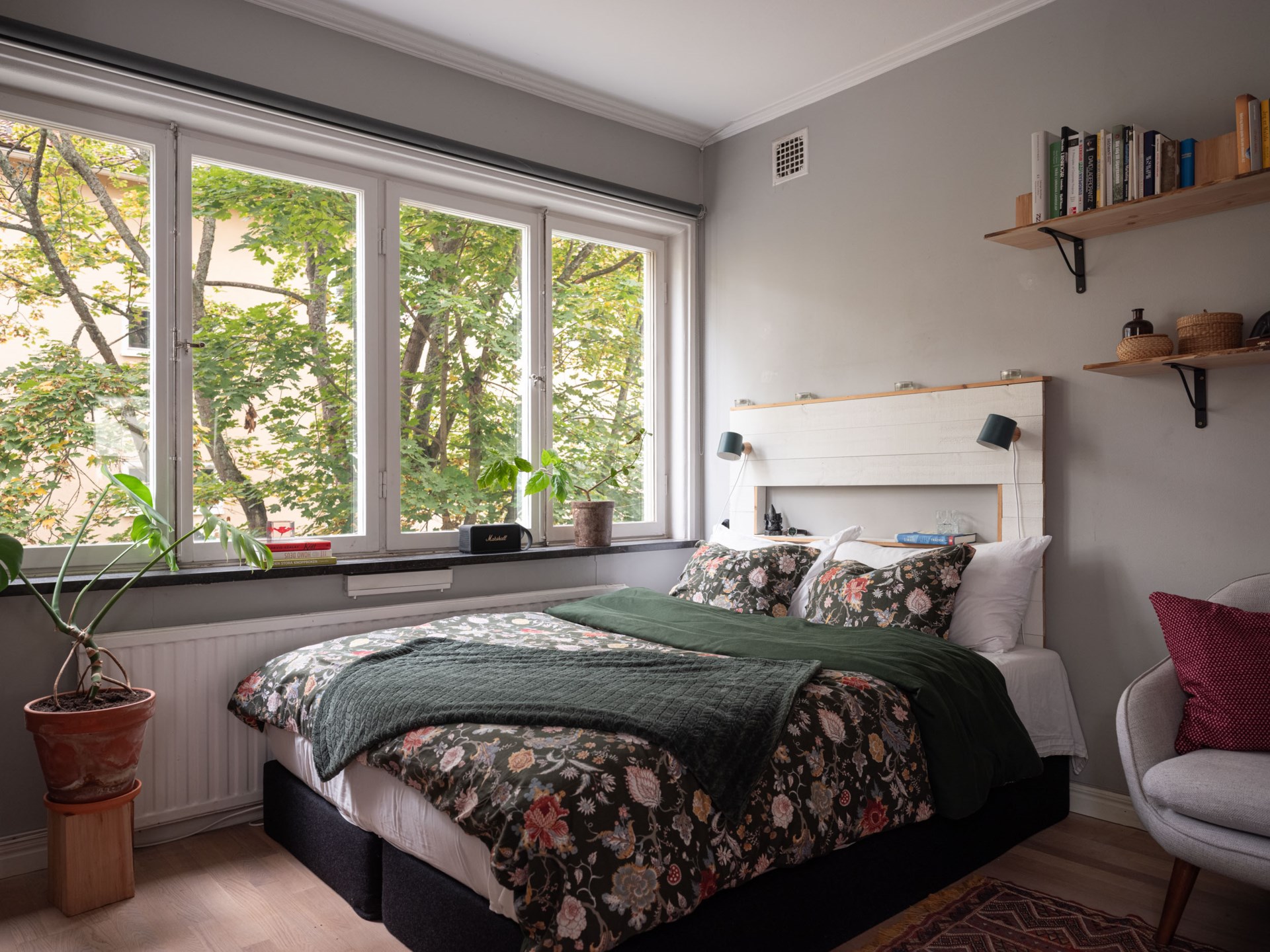 bedroom space 42sqm studio Scandinavian decor