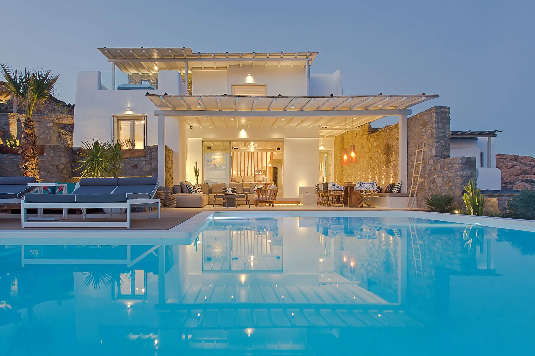 maison design à Mykonos avec piscine maison design à Mykonos avec piscine