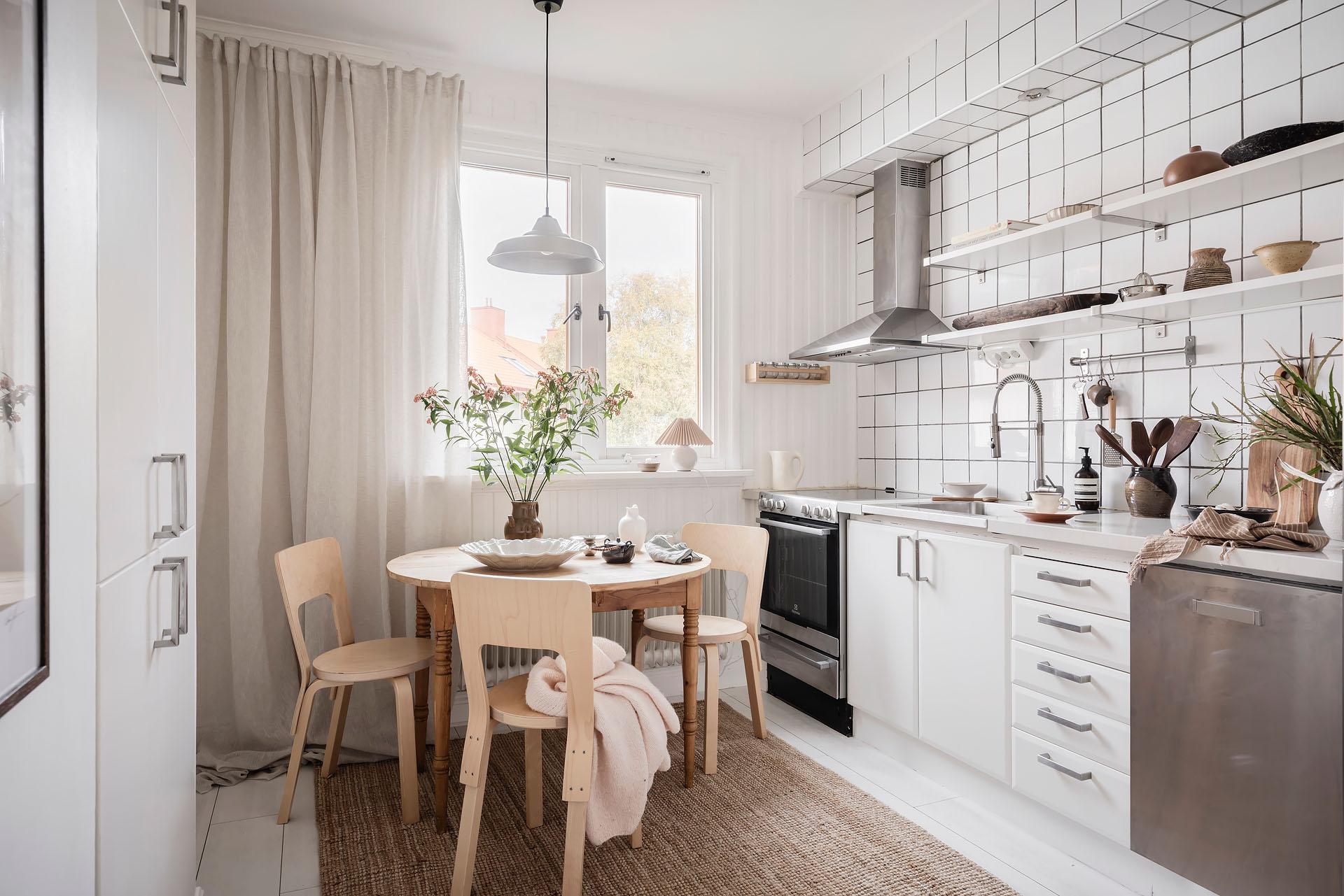 cuisine et salle à manger décoration scandinave blanche studio 27m2 cuisine et salle à manger décoration scandinave blanche studio 27m2