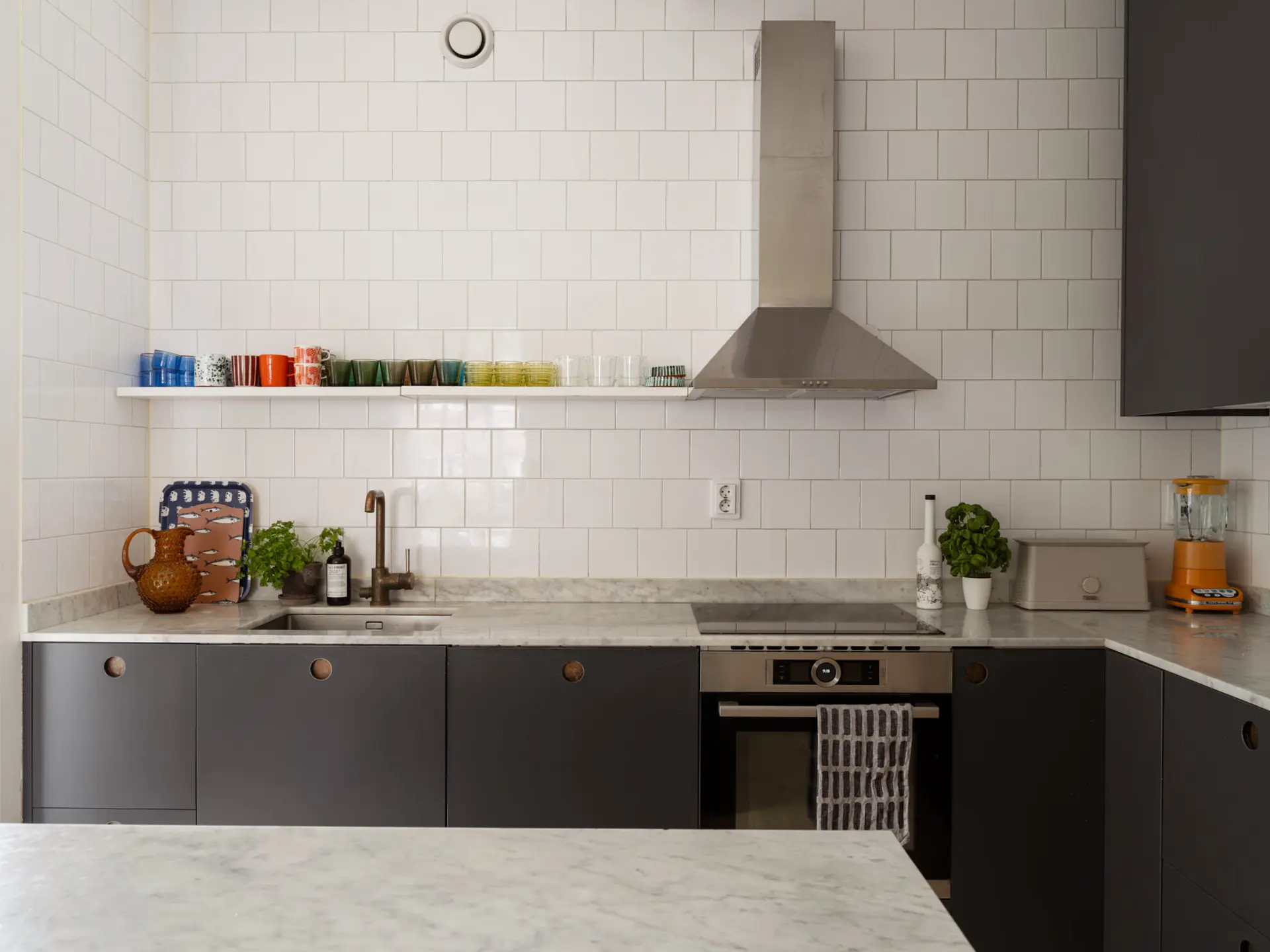 cuisine ouverte grise décoration scandinave