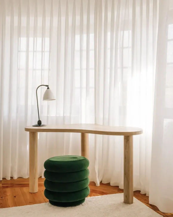 bureau dans chambre décoration contemporaine Villa Branca